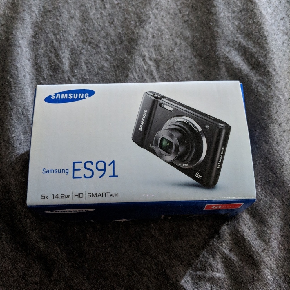 TRADED- Samsung camera